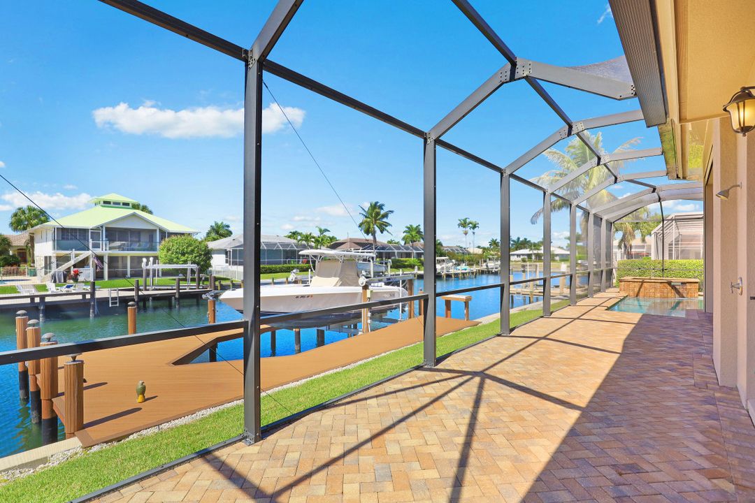 356 Capistrano Ct, Marco Island, FL 34145