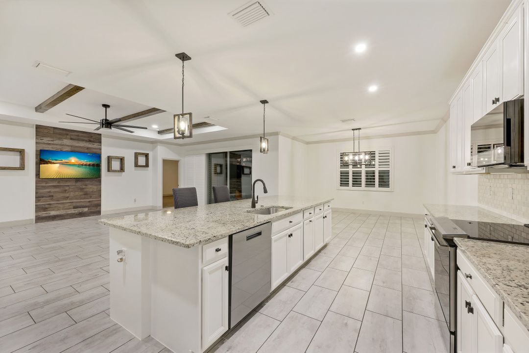 16520 Bonita Landing Cir, Bonita Springs, FL 34135