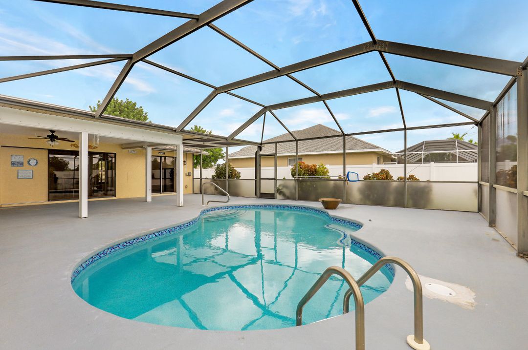 1118 SW 42nd St, Cape Coral, FL 33914