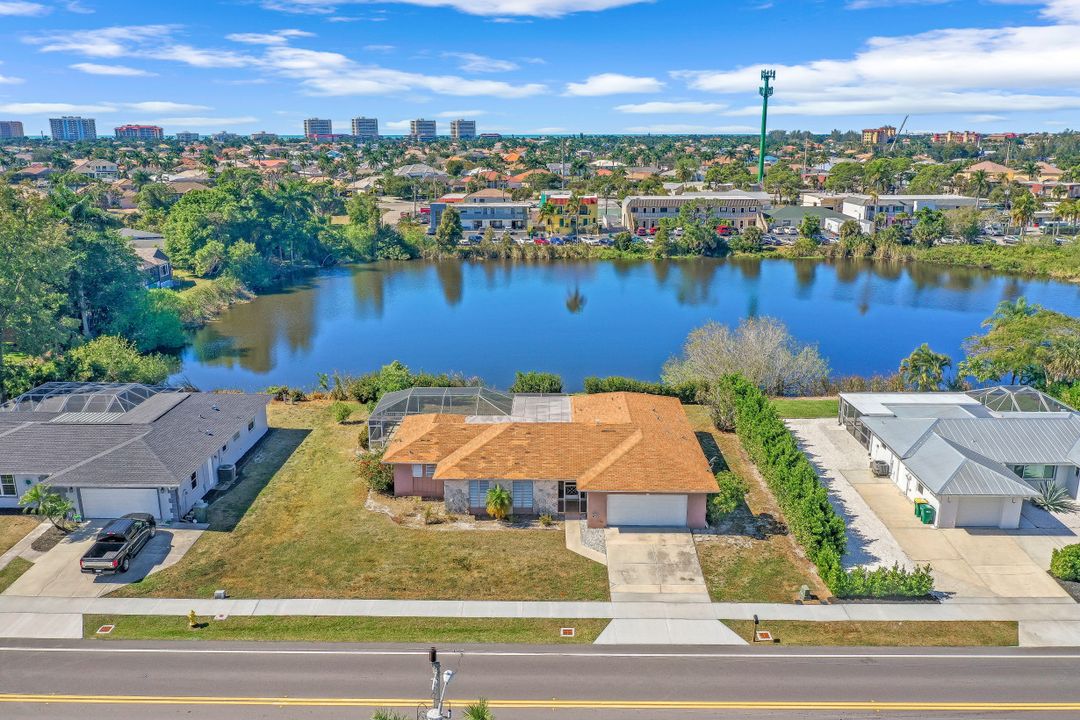 418 Yellowbird St, Marco Island, FL 34145