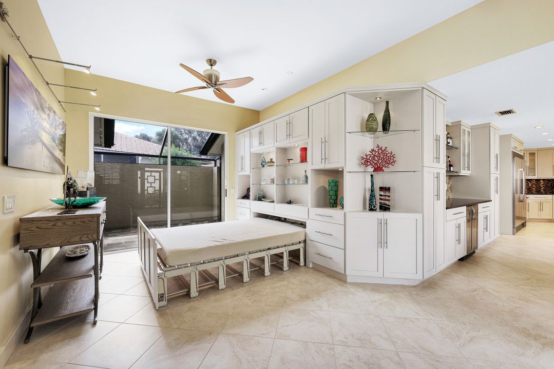 13461 Bridgeford Ave, Bonita Springs, FL 34135