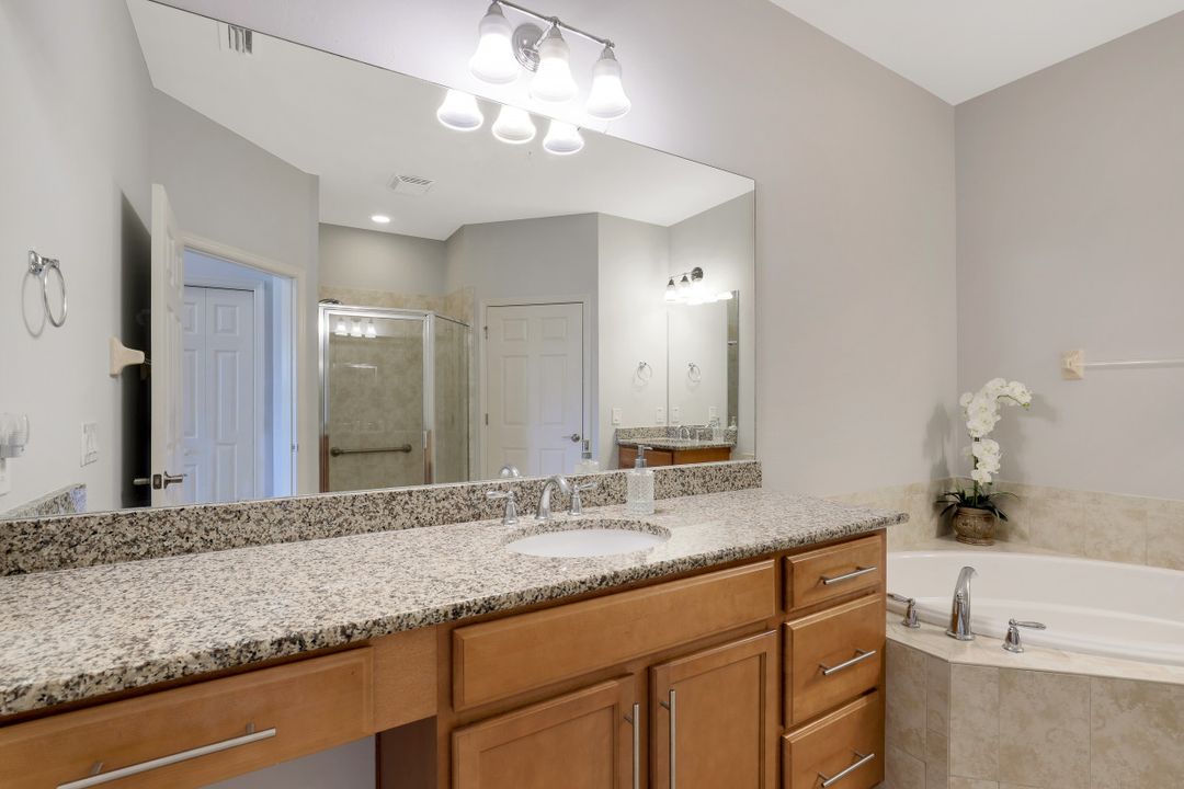 8843 Nautical Landing Cir #101, Naples, FL 34120