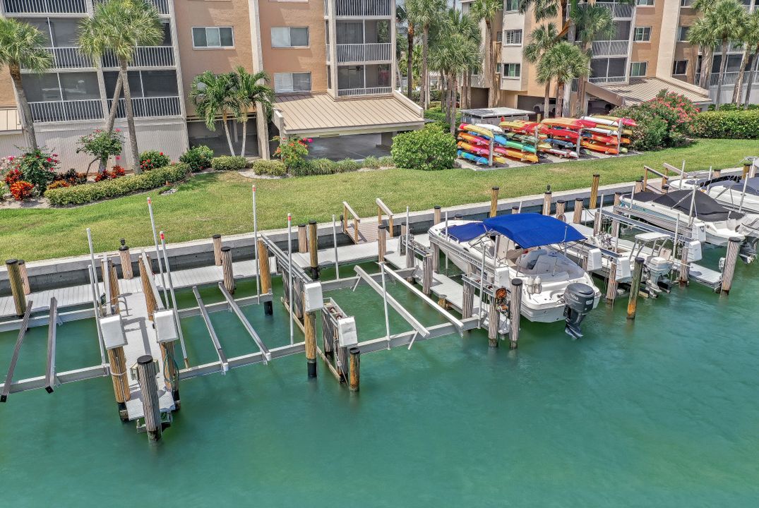 889 Collier Ct #306, Marco Island, FL 34145