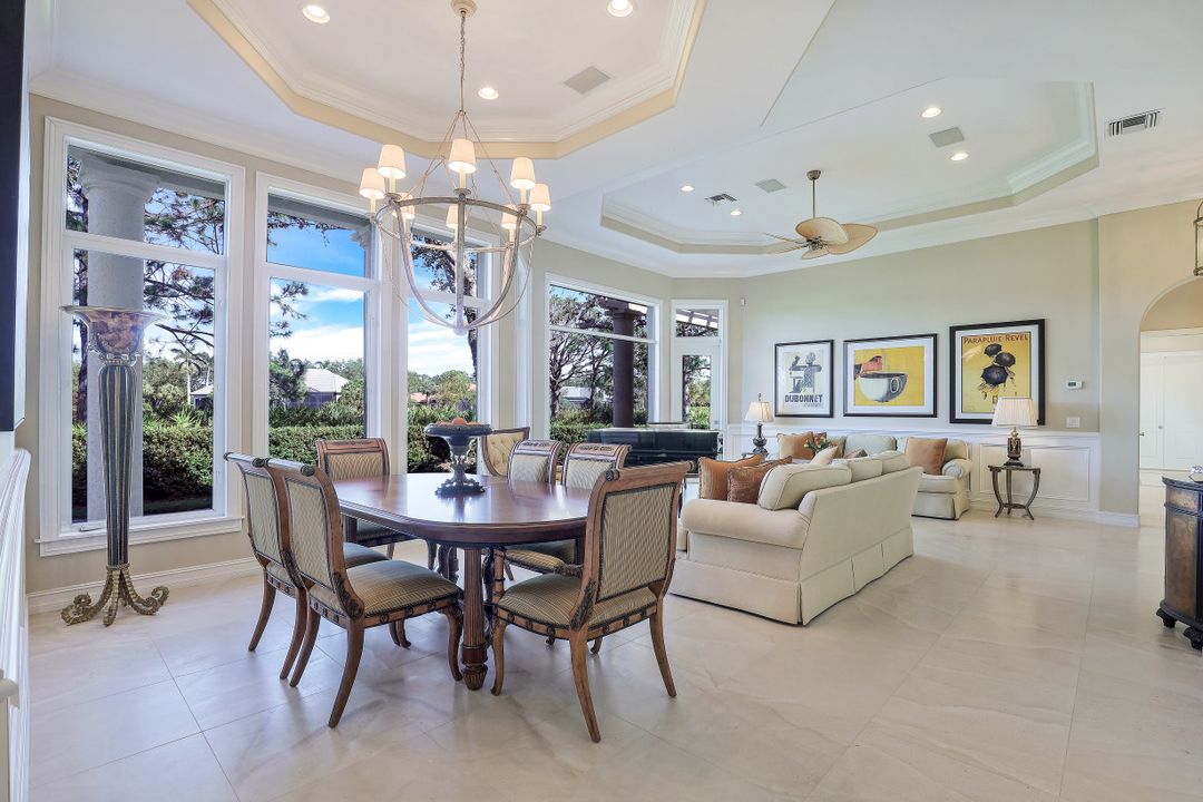 1564 Gormican Ln, Naples, FL 34110