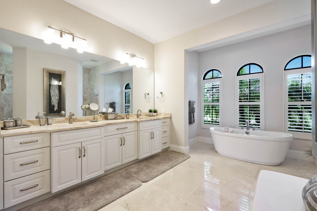 5334 SW 22nd Pl, Cape Coral, FL 33914