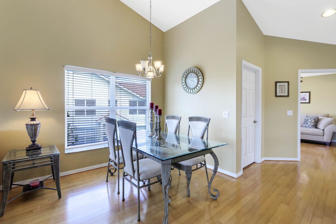 5410 Worthington Ln #204, Naples, FL 34110