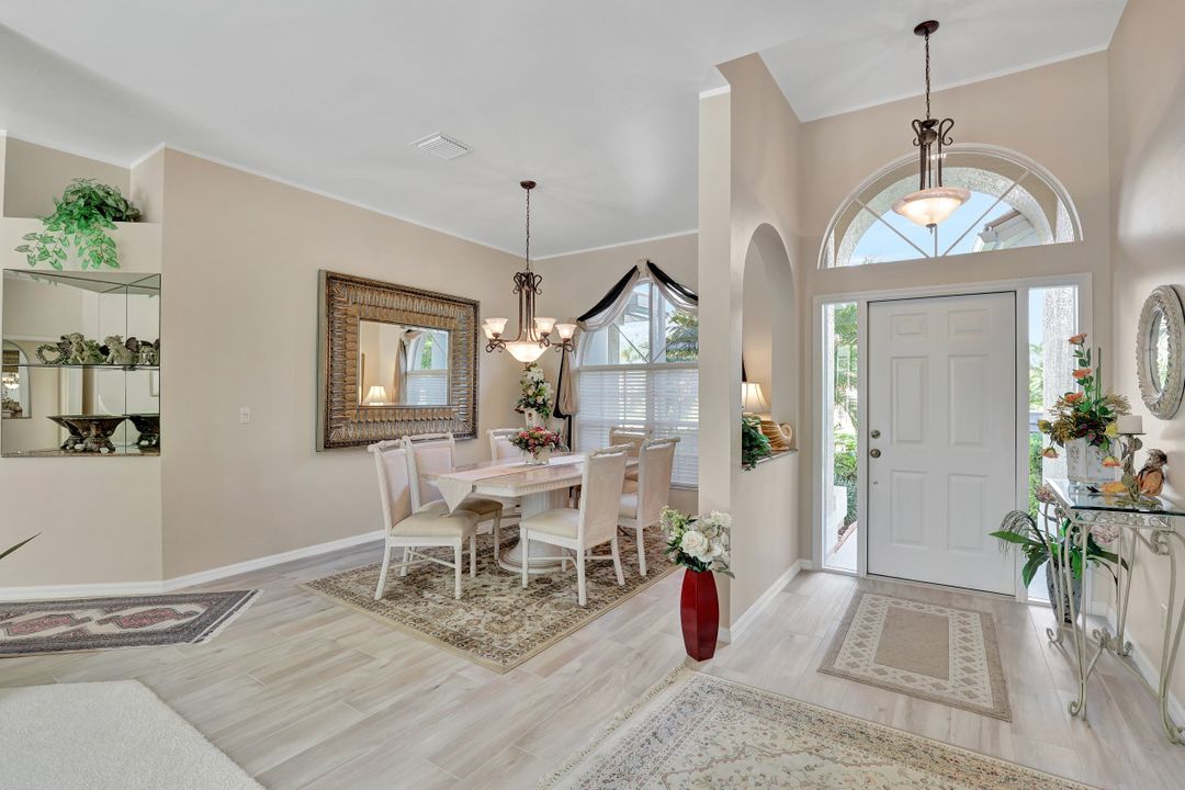 8939 Lely Island Cir, Naples, FL 34113