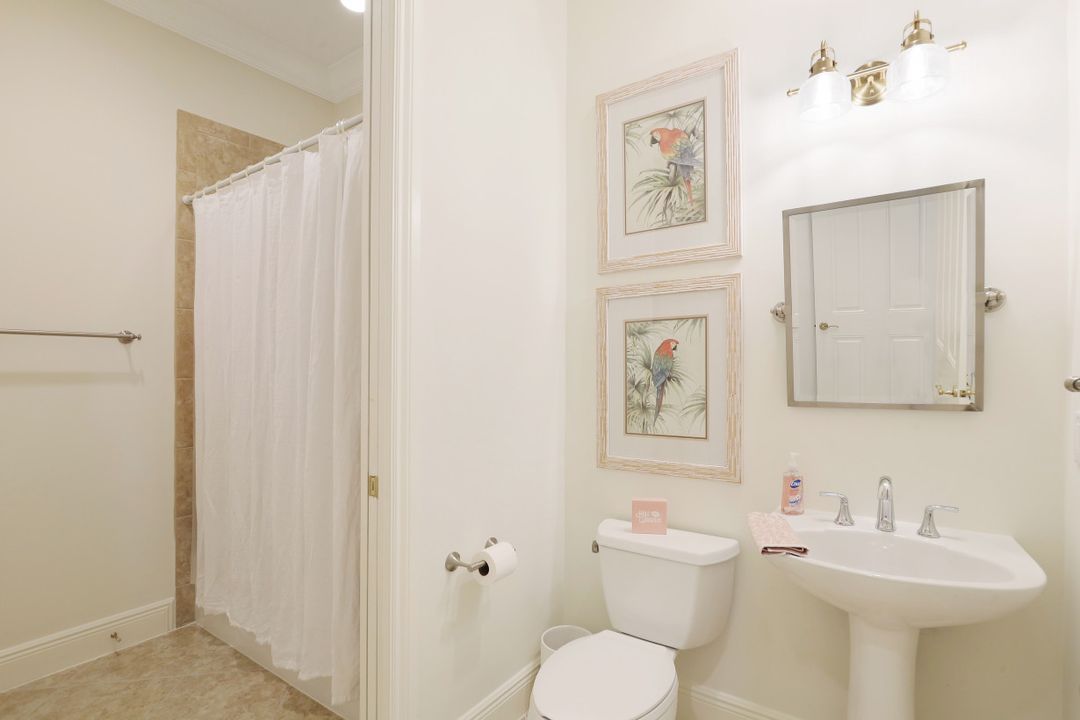 3176 Serena Ln #202, Naples, FL 34114