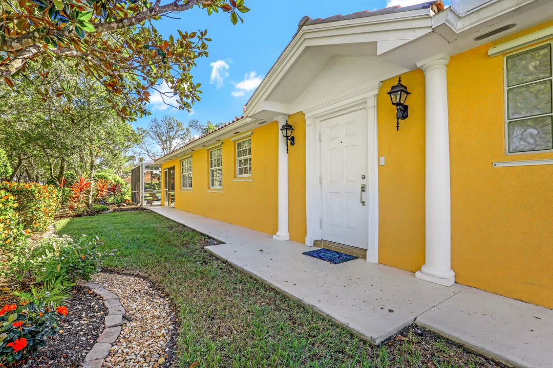 28005 Boccaccio Way, Bonita Springs, FL 34135