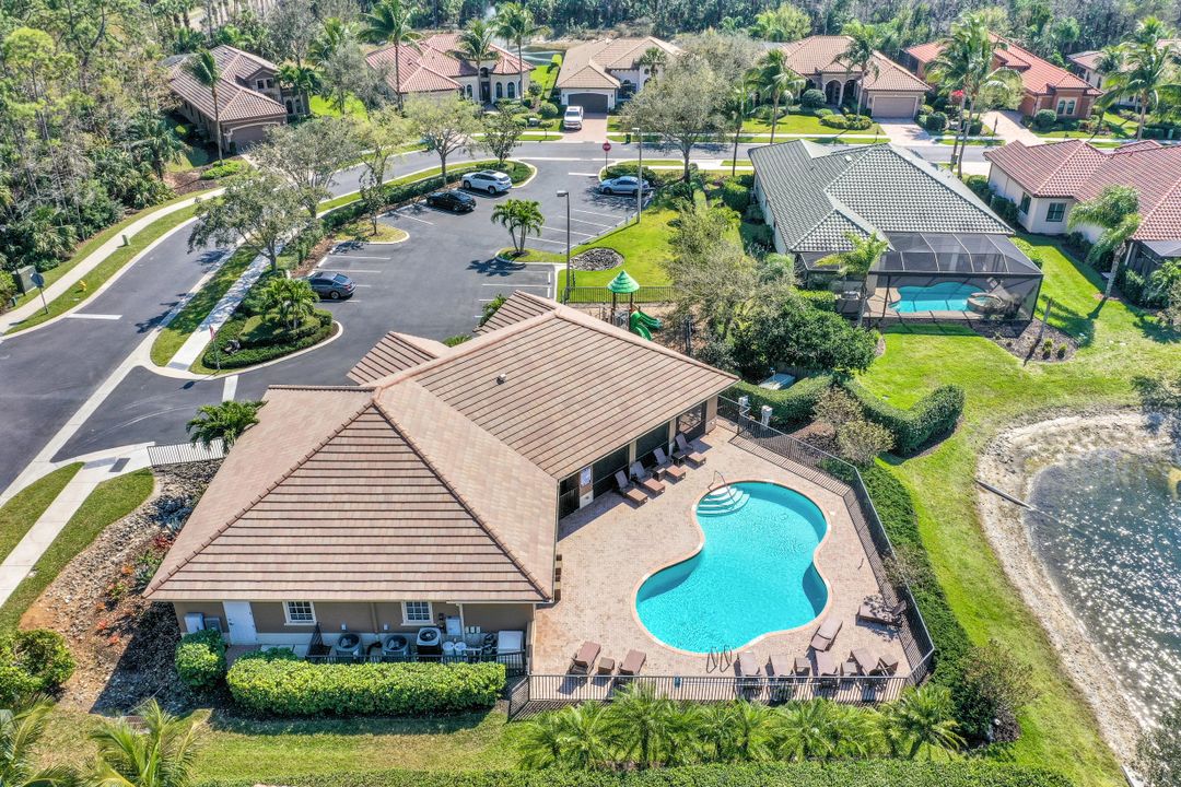 7327 Acorn Way, Naples, FL 34119