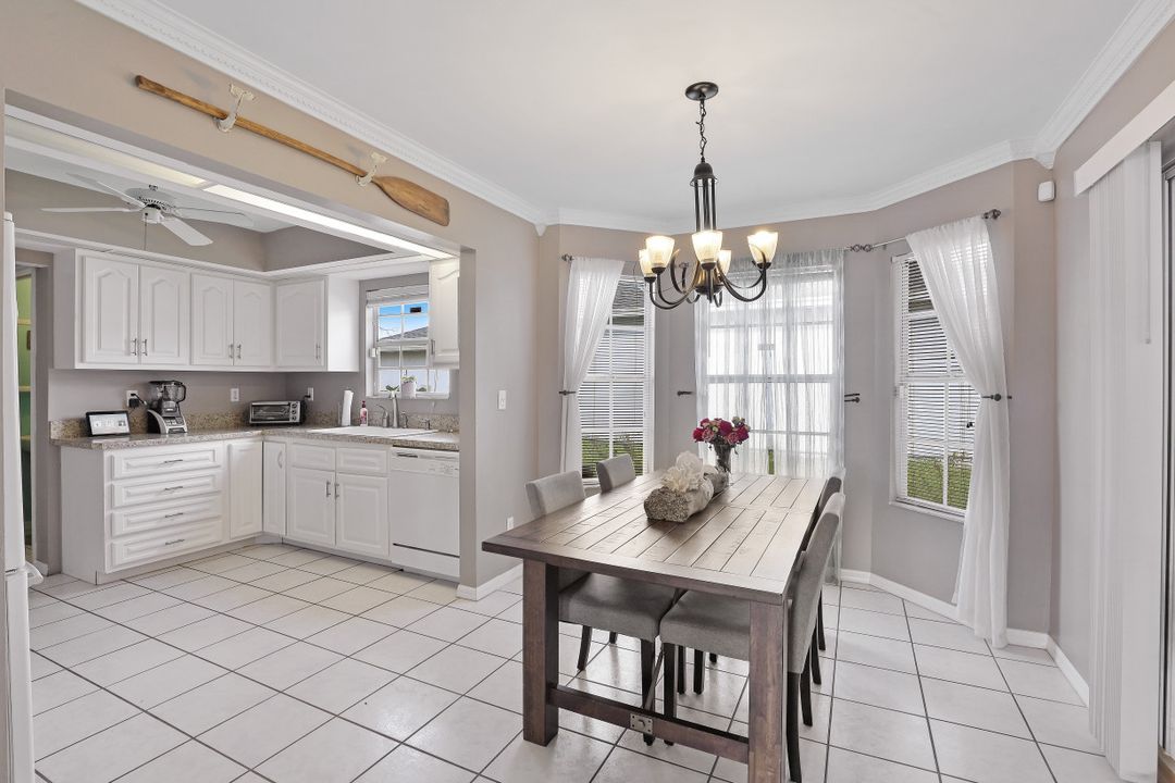 8365 Tahiti Rd, Fort Myers, FL 33967