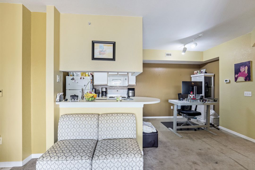 6321 Aragon Way #306, Fort Myers, FL 33966