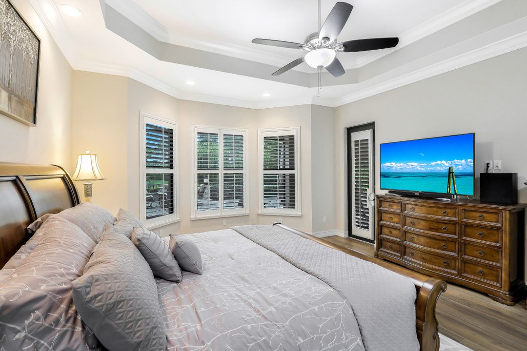 14713 Reserve Ln, Naples, FL 34109