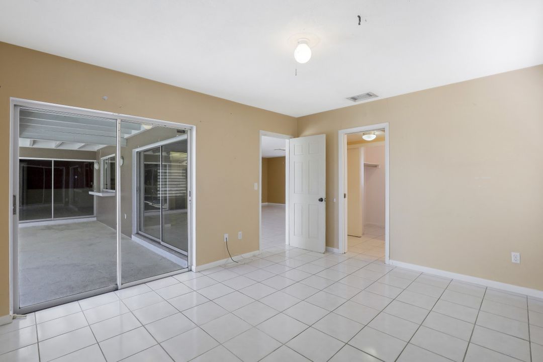 418 Yellowbird St, Marco Island, FL 34145