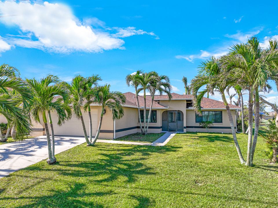 3834 SW 19th Pl, Cape Coral, FL 33914