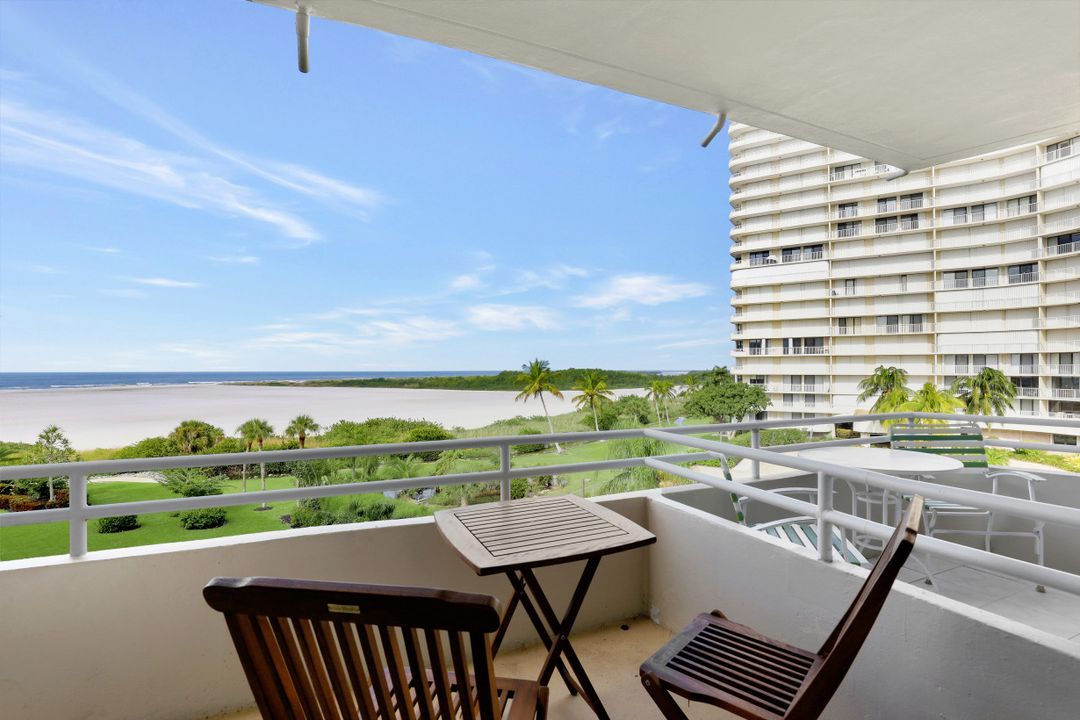 240 Seaview Ct #403, Marco Island, FL 34145
