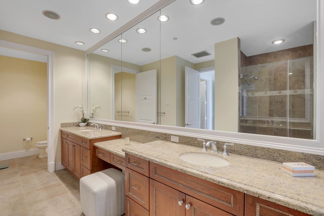 1001 10th Ave S #F3, Naples, FL 34102