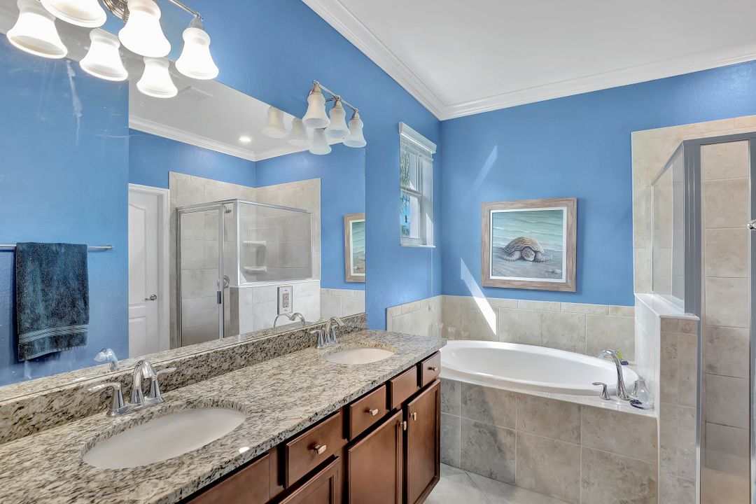 9577 Mirada Blvd, Fort Myers, FL 33908