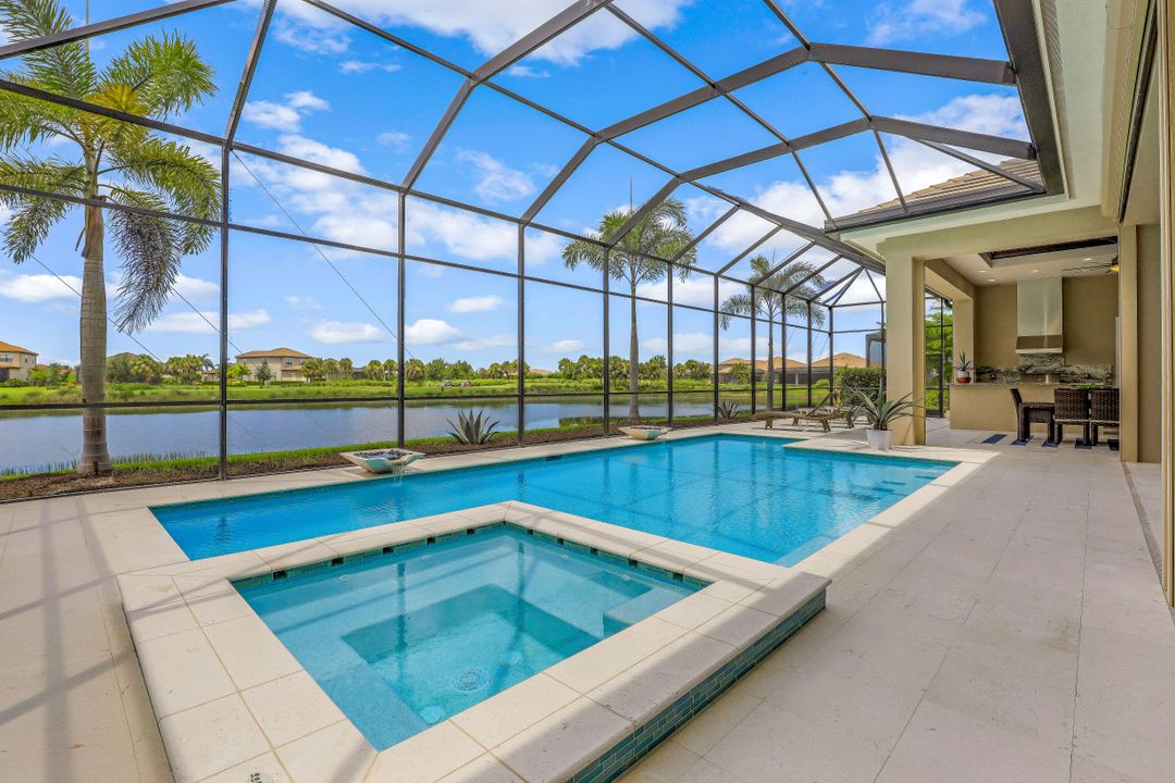 9249 Esplanade Blvd, Naples, FL 34119