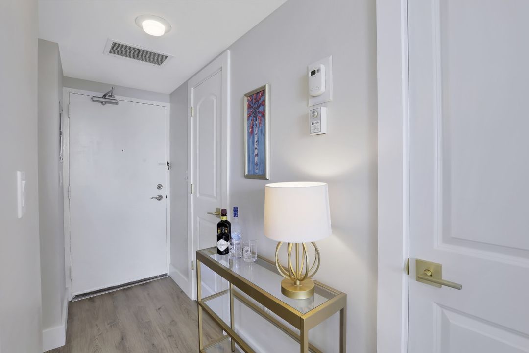 180 Seaview Ct #504, Marco Island, FL 34145