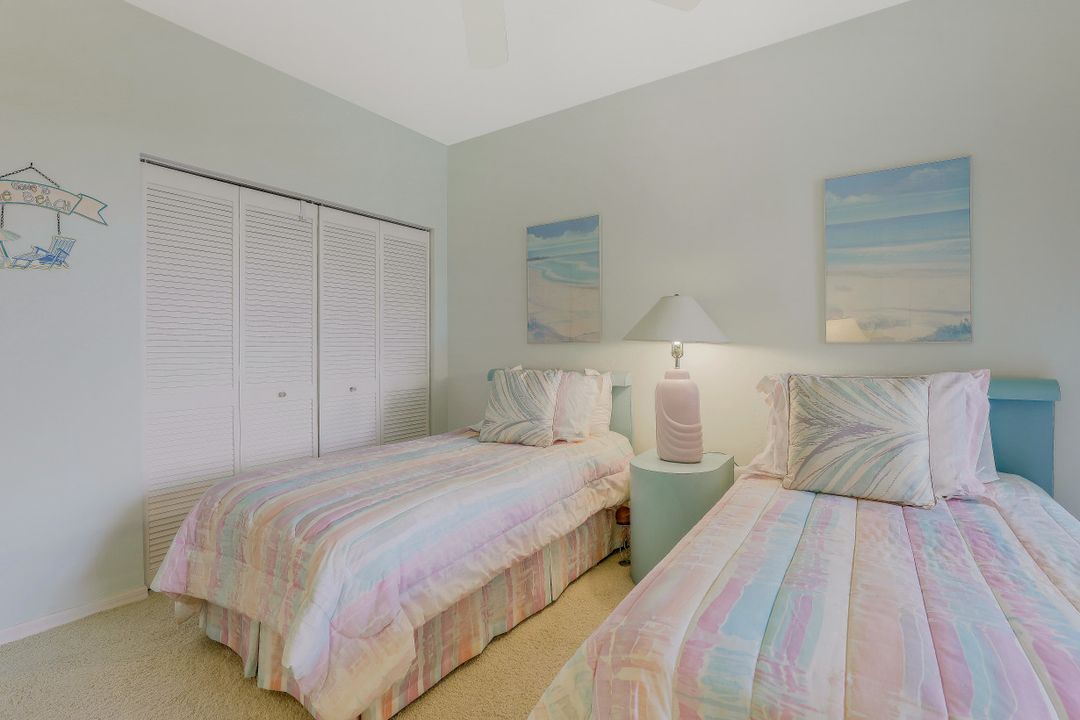 6500 Valen Way #402, Naples, FL 34108