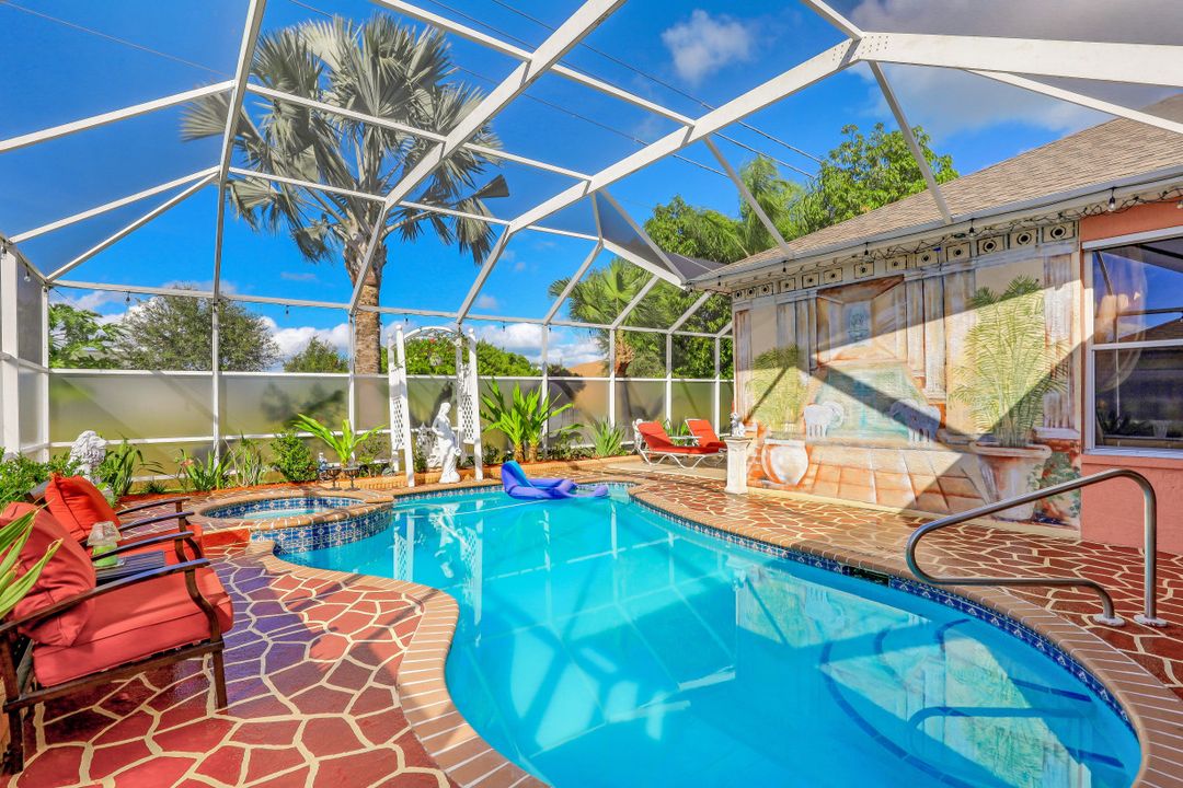 4552 Varsity Cir, Lehigh Acres, FL 33971