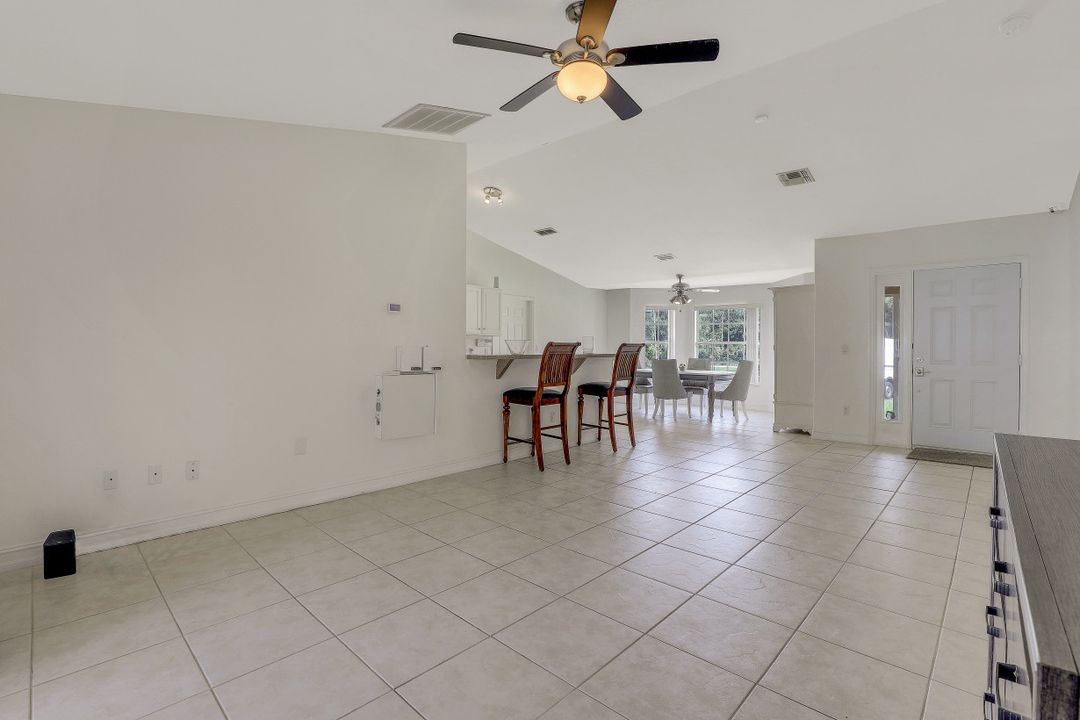 3660 20th Ave SE, Naples, FL 34117