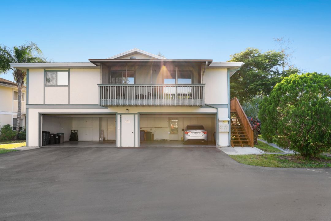 5831 Vancouver Cir #2, Fort Myers, FL 33907