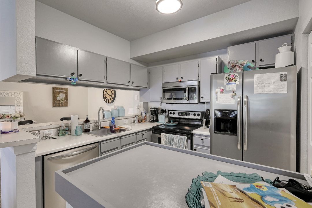 6360 Aragon Way #201, Fort Myers, FL 33966