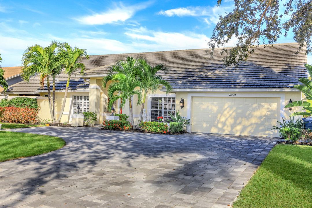 28381 Sombrero Dr, Bonita Springs, FL 34135