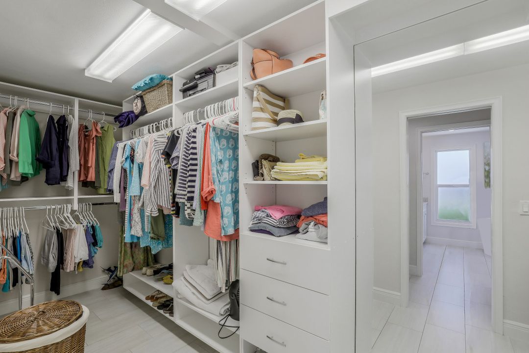 206 Dan River Ct, Marco Island, FL 34145