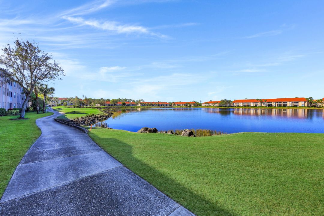 2720 Cypress Trace Cir #2921, Naples, FL 34119