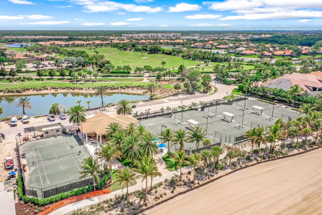 9545 Ironstone Terrace #202, Naples, FL 34120