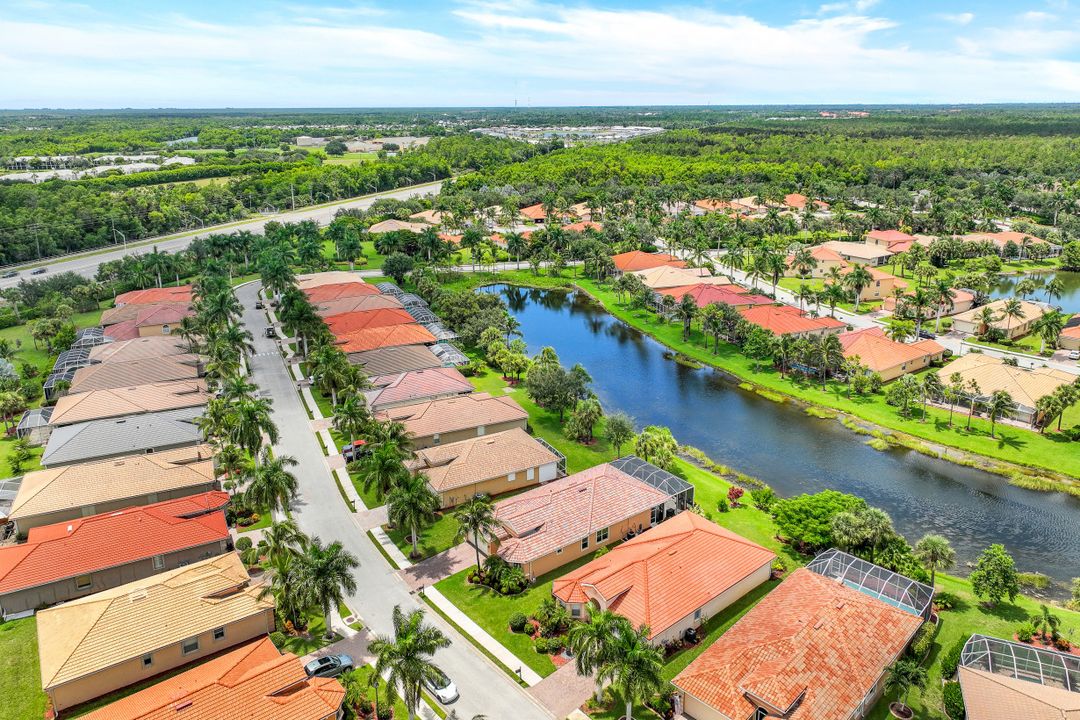 14087 Mirror Ct, Naples, FL 34114