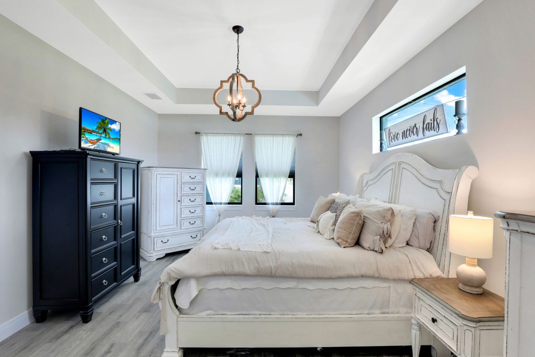 342 SW 28th Ave, Cape Coral, FL 33991