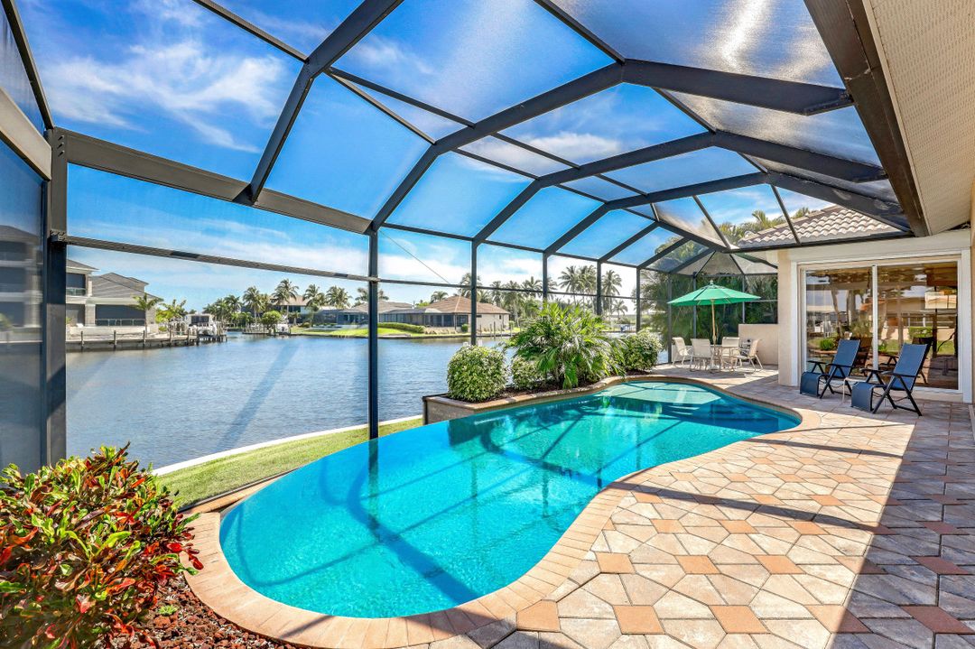 5360 Mikado Ct, Cape Coral, FL 33904