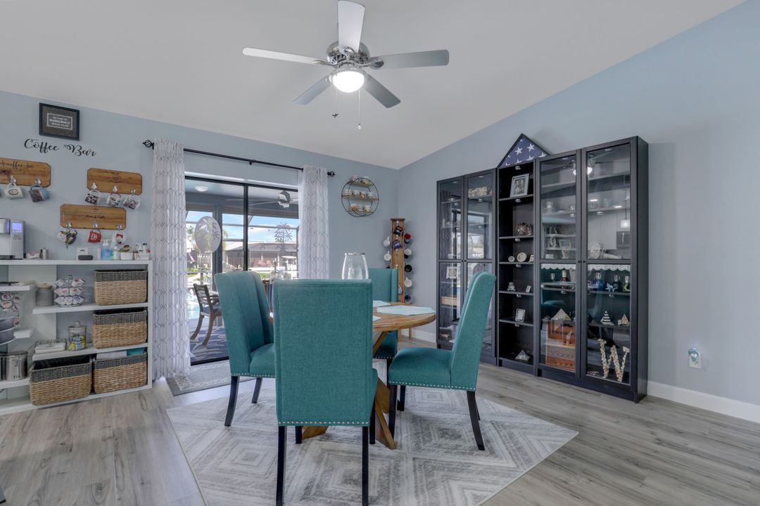 5328 SW 10th Ave, Cape Coral, FL 33914