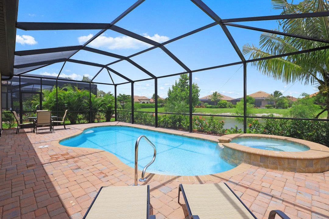 28144 Foxrock Ct, Bonita Springs, FL 34135