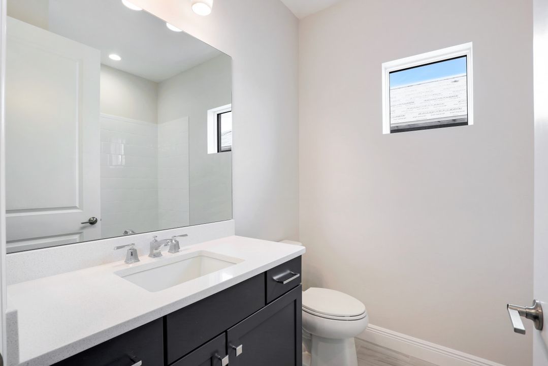 8794 Pigeon KY, Fort Myers, FL 33908