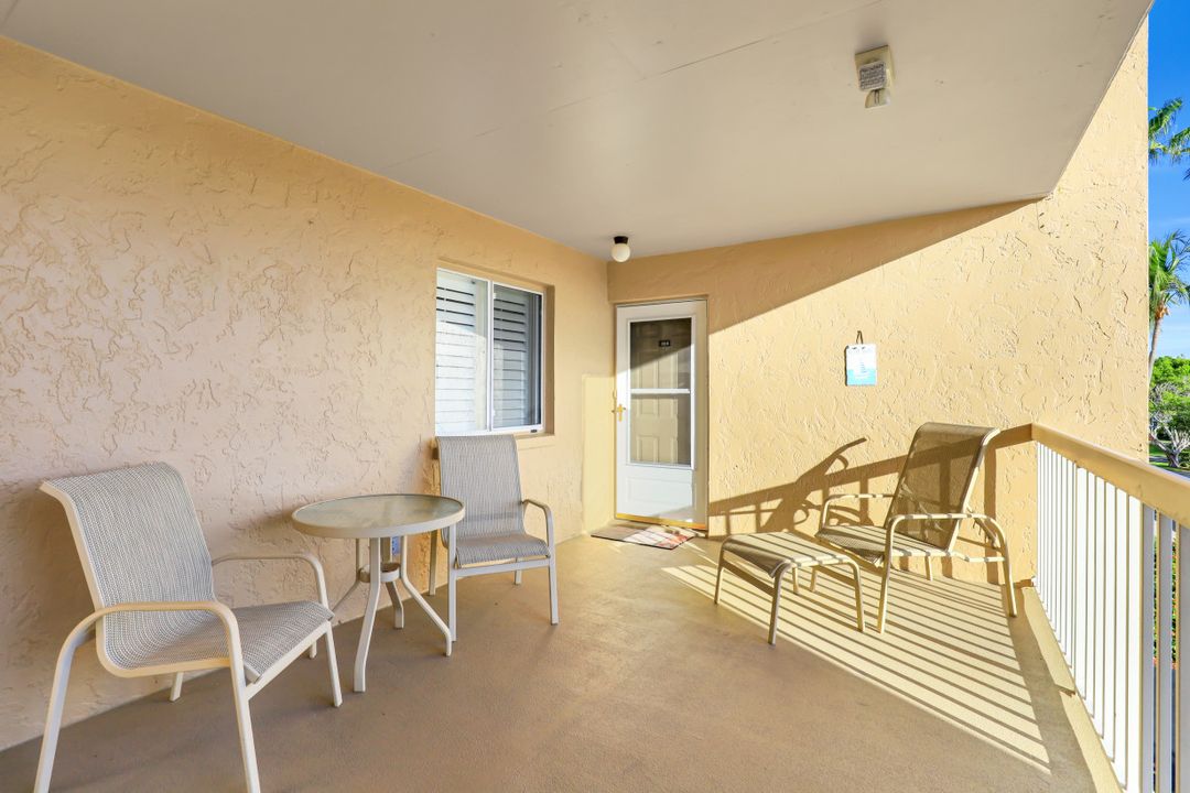 889 Collier Ct #306, Marco Island, FL 34145