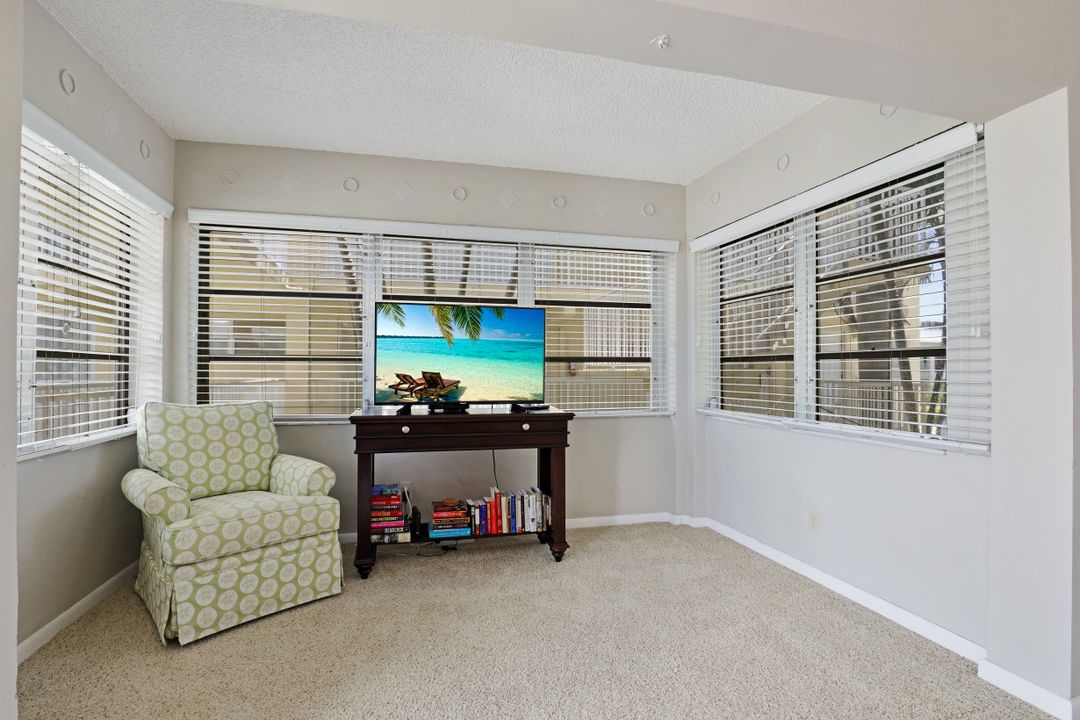 1100 8th Ave S #209C, Naples, FL 34102