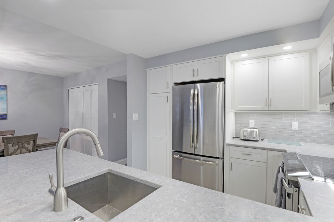 380 Seaview Ct #308, Marco Island, FL 34145