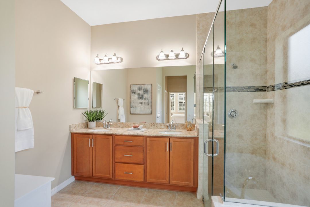 10654 Essex Square Blvd, Fort Myers, FL 33913