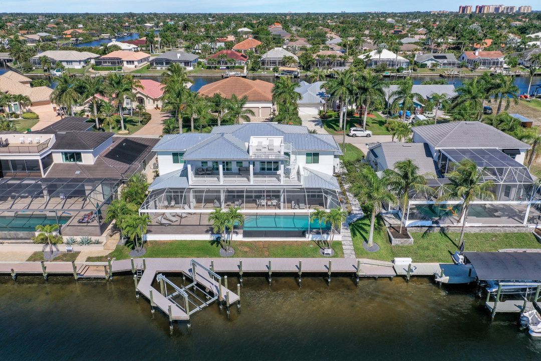 5210 SW 28th Pl, Cape Coral, FL 33914