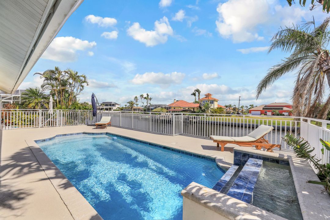 5005 SW 25th Pl, Cape Coral, FL 33914