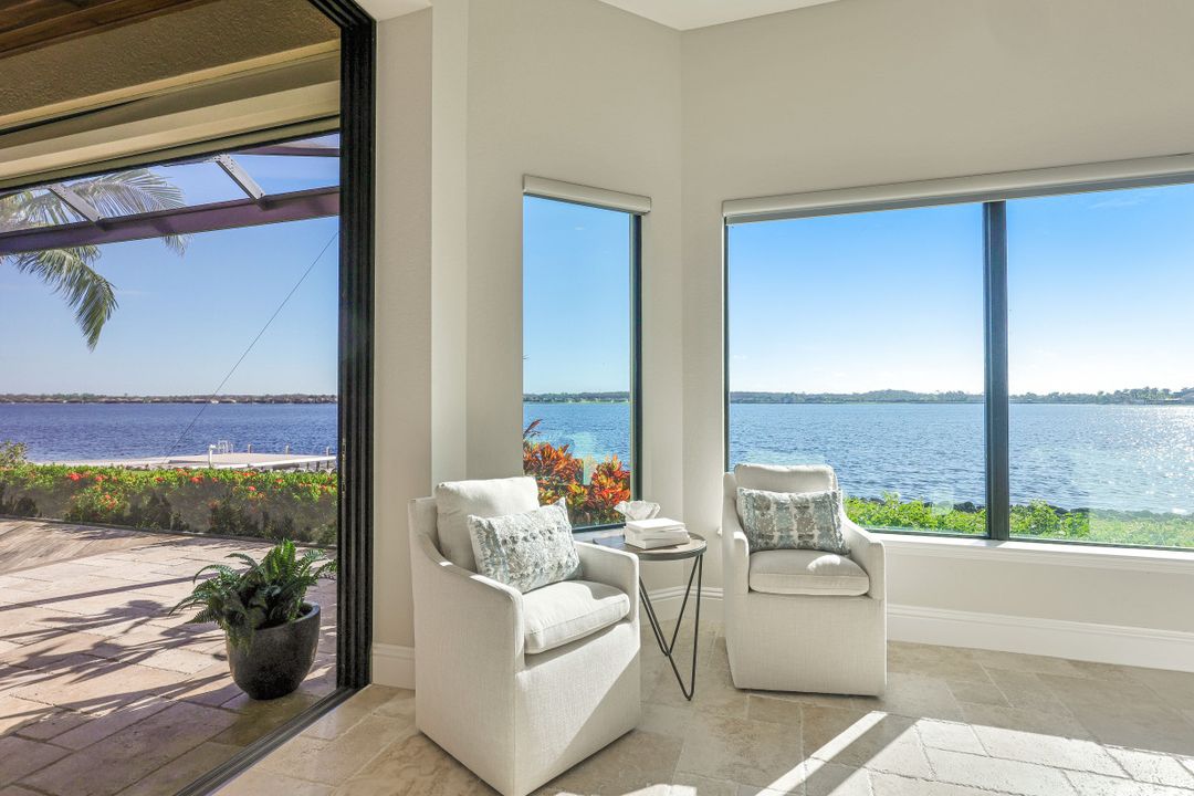 9238 Marble Stone Dr, Naples, FL 34120