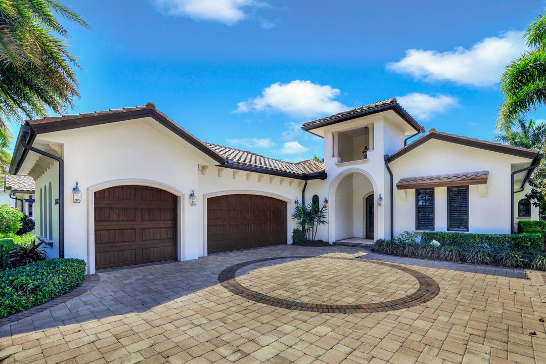 16812 Brightling Way, Naples, FL 34110