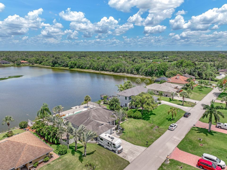 27329 Rue De Paix, Bonita Springs, FL 34135