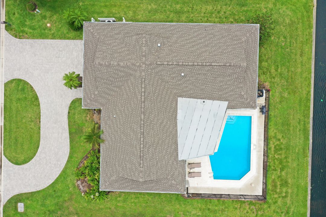 922 S Town and River Dr, Fort Myers, FL 33919