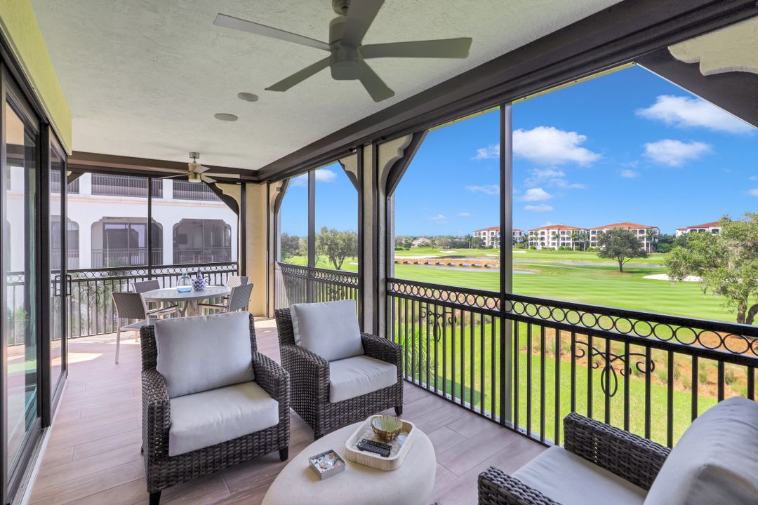 16375 Viansa Way #202, Naples, FL 34110